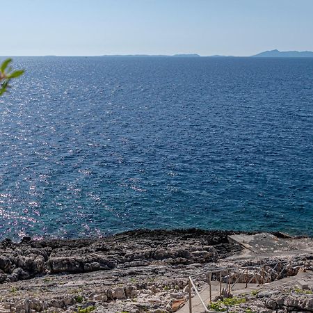 Family Friendly Apartments With A Swimming Pool Zavalatica, Korcula - 183 외부 사진