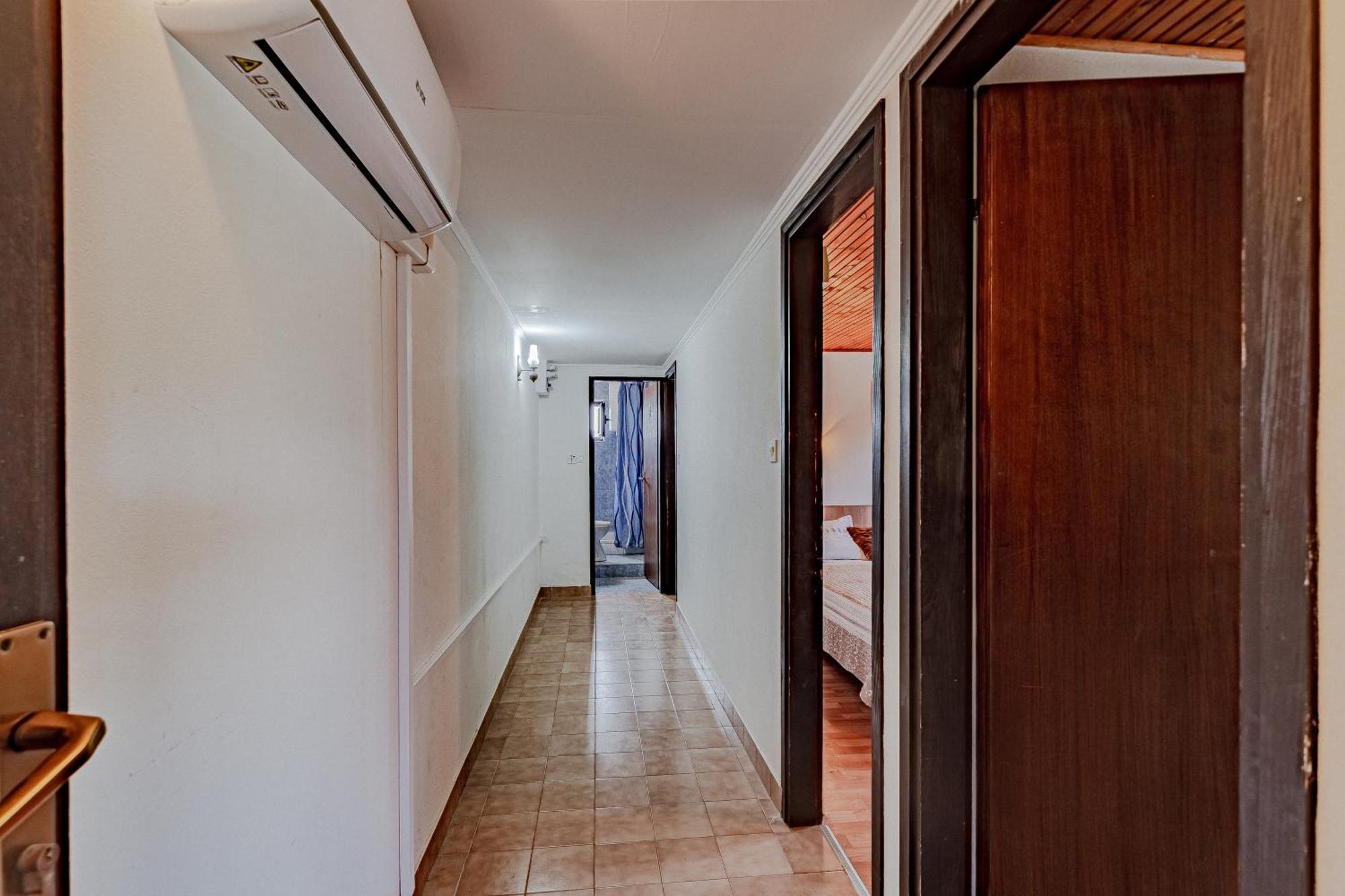 Family Friendly Apartments With A Swimming Pool Zavalatica, Korcula - 183 외부 사진