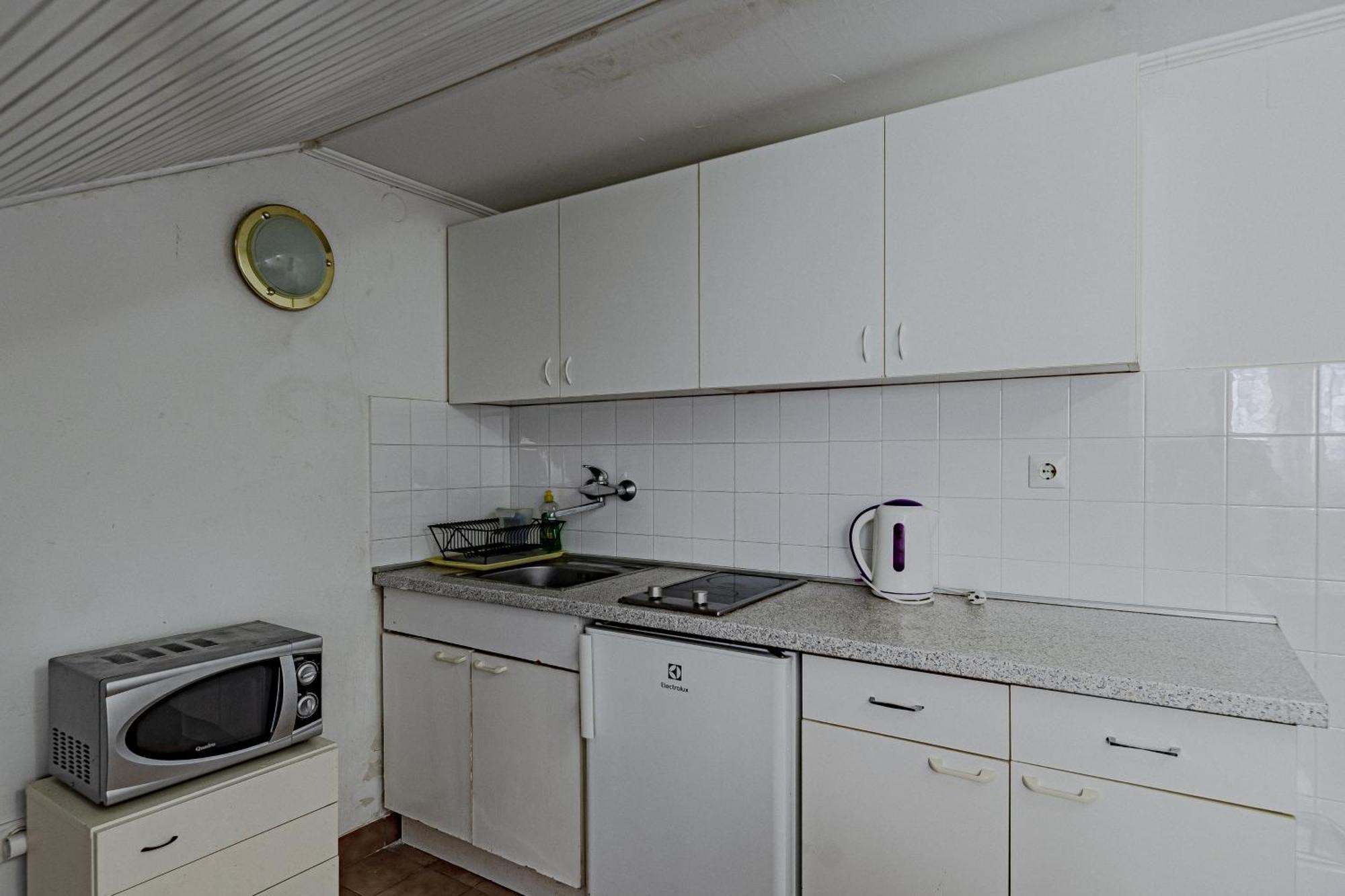 Family Friendly Apartments With A Swimming Pool Zavalatica, Korcula - 183 외부 사진