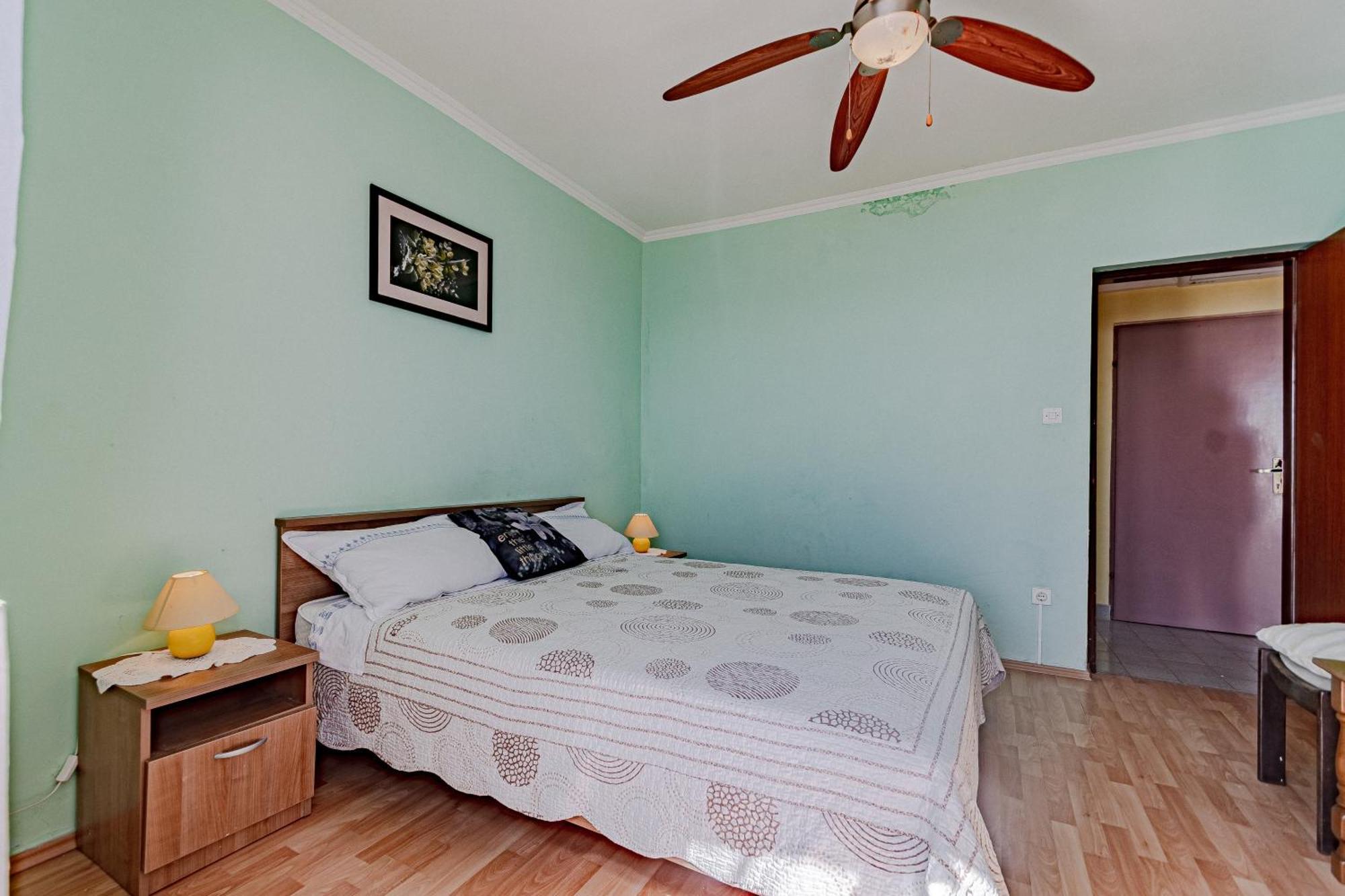 Family Friendly Apartments With A Swimming Pool Zavalatica, Korcula - 183 객실 사진