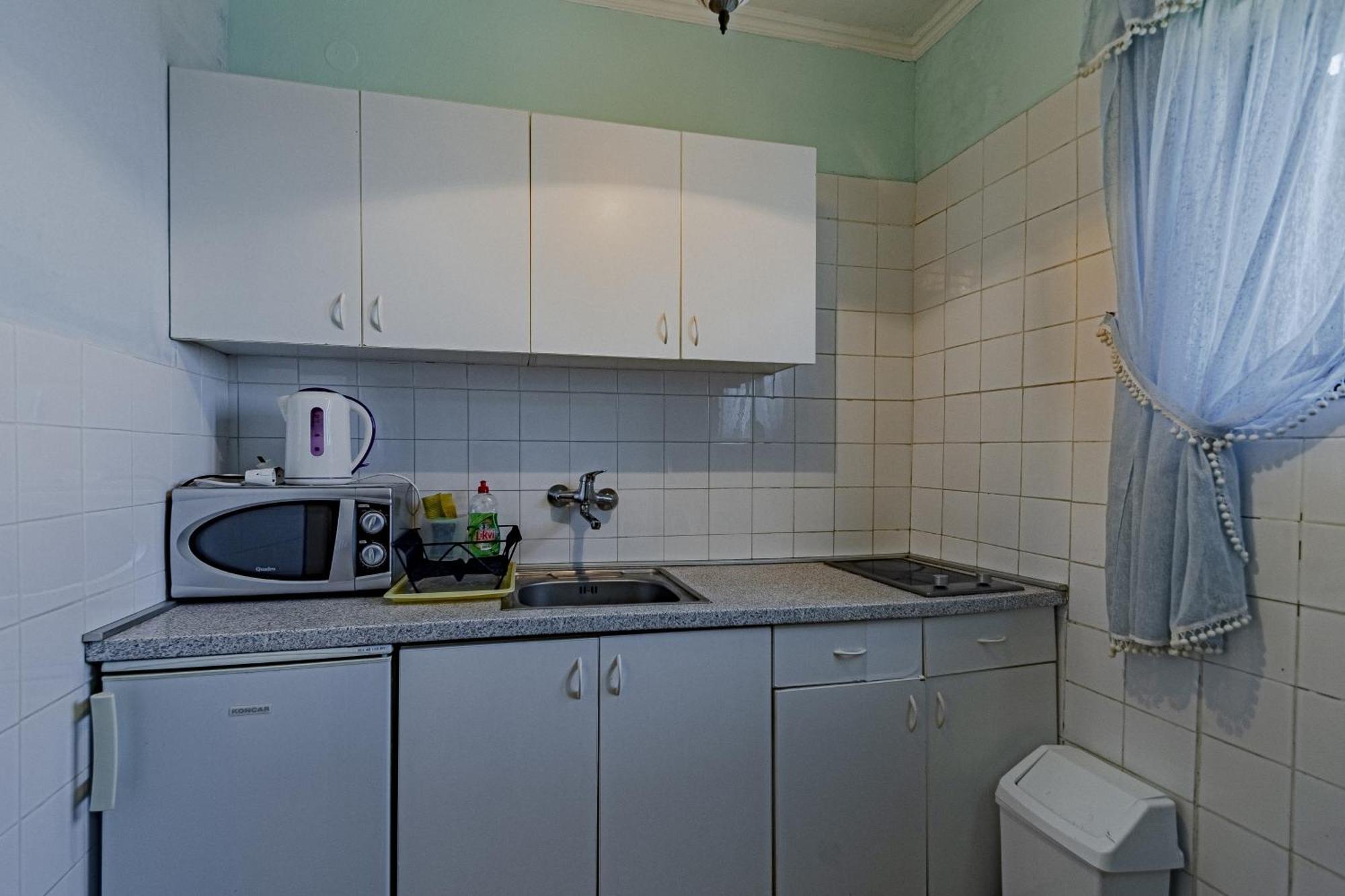 Family Friendly Apartments With A Swimming Pool Zavalatica, Korcula - 183 객실 사진