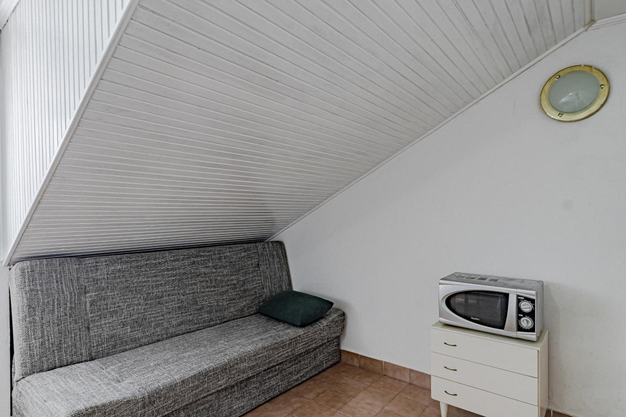 Family Friendly Apartments With A Swimming Pool Zavalatica, Korcula - 183 객실 사진