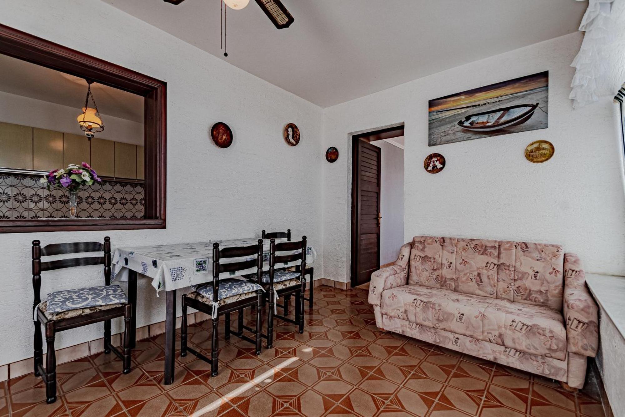 Family Friendly Apartments With A Swimming Pool Zavalatica, Korcula - 183 객실 사진